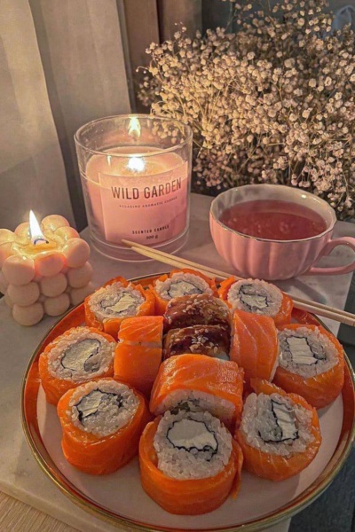 sushi night 🍣